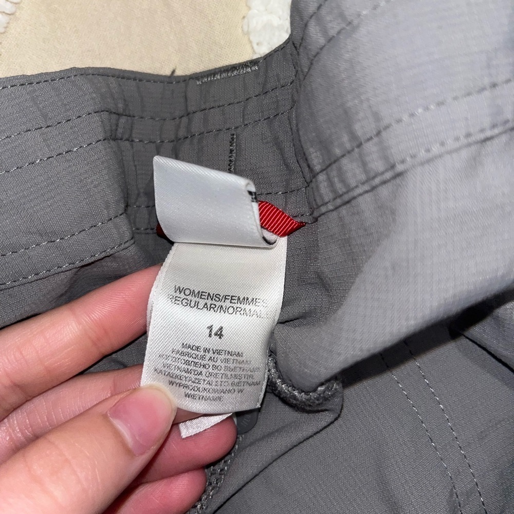 North Face Grey Pants - Picture 8 of 9